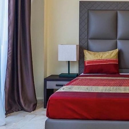 דקר Hotel Bachou מראה חיצוני תמונה